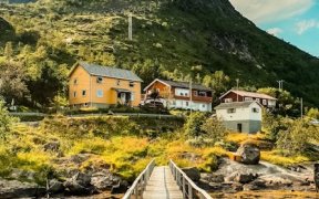 Modern Stefano La Piazze Wergeland